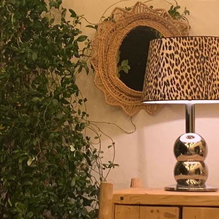 L'Oustaou Bello Visto 勒卡斯特雷特 外观 照片